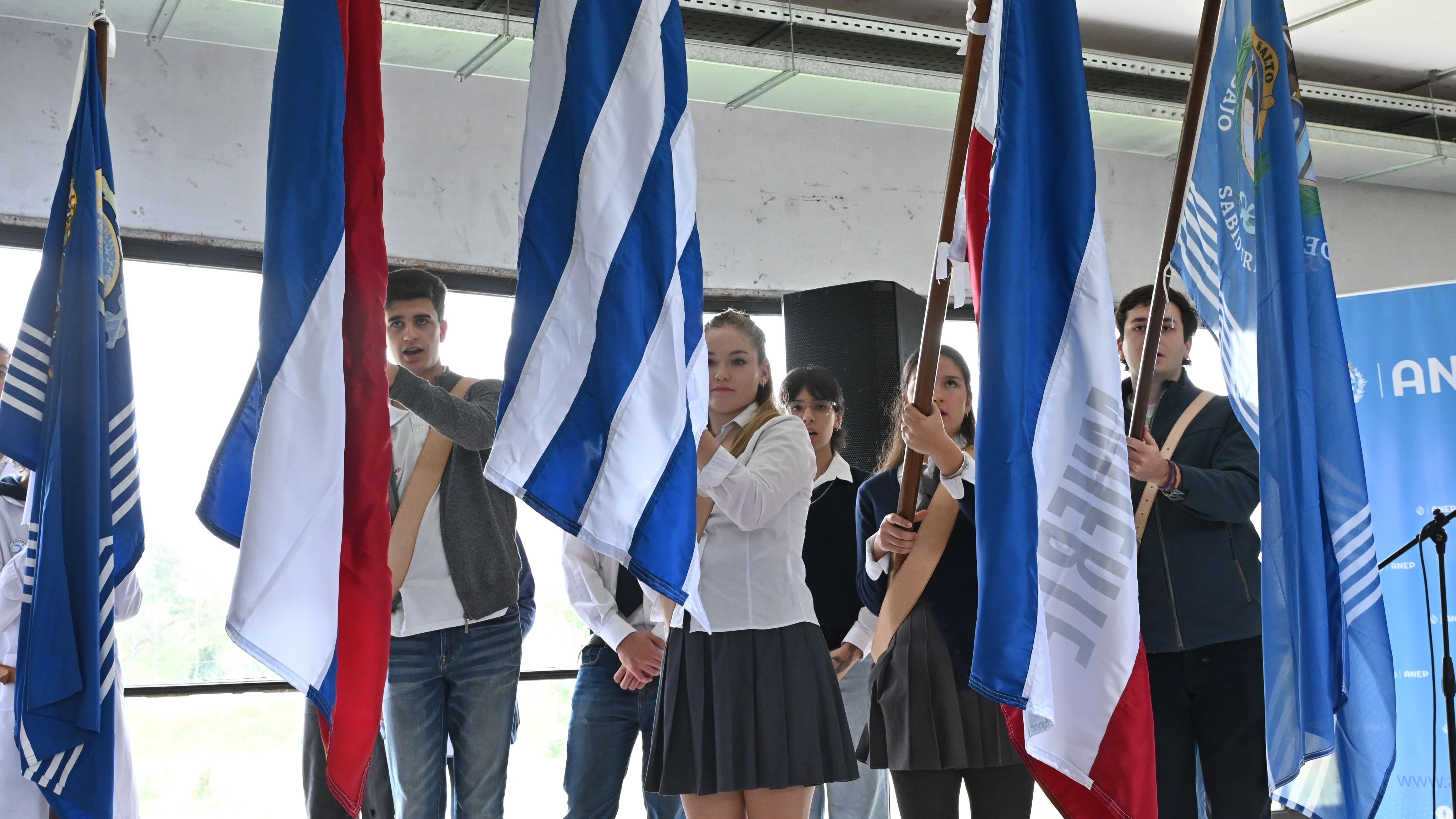 bandera 150 salto