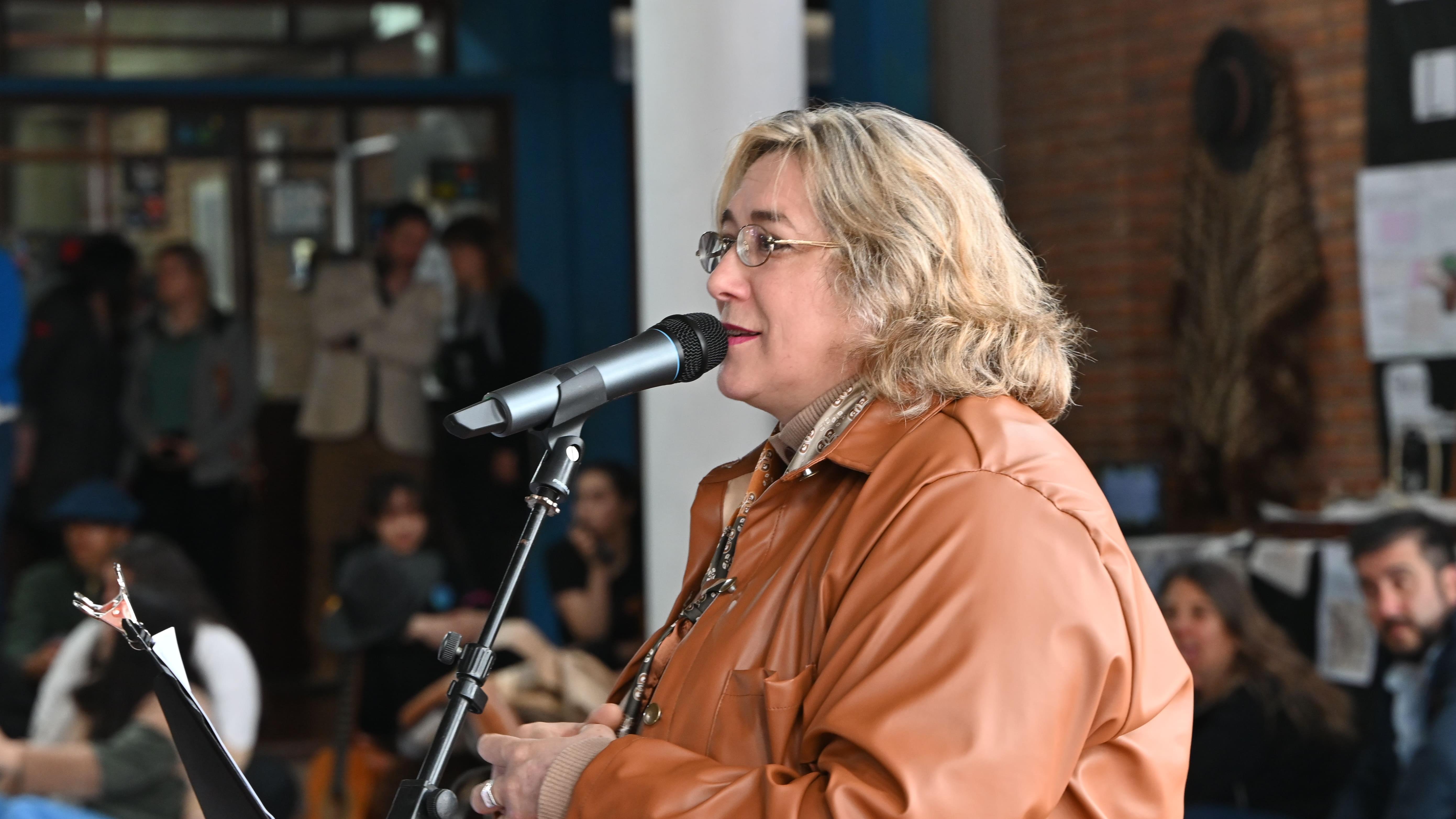 diaeducacionpublicacherro