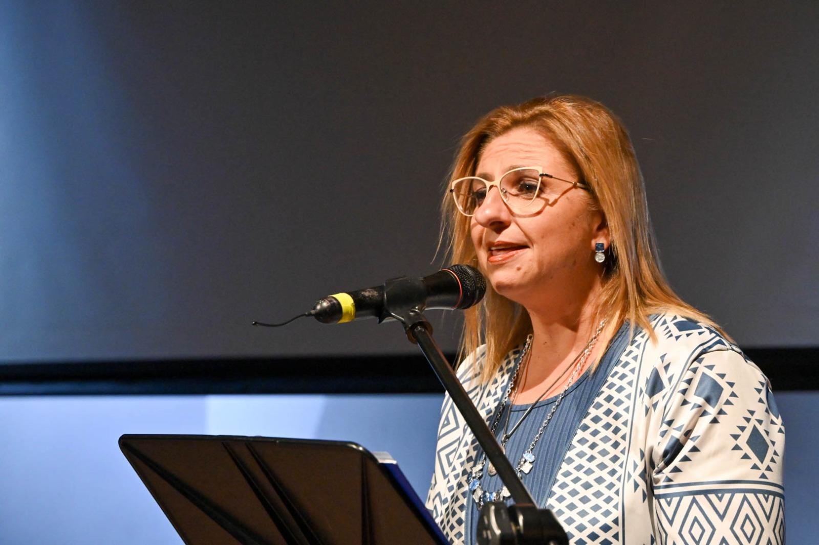 Reconocimiento a docentes y funcionarios que cumplen 30 años