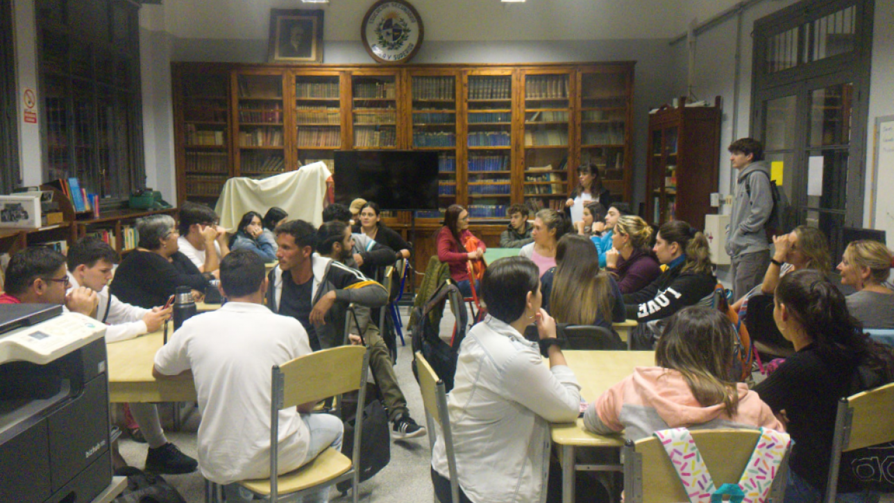 estudiantes del liceo treinta y tres