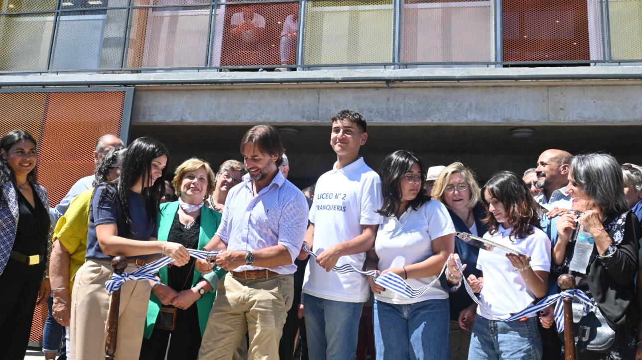 tramnqueras corte de cinta
